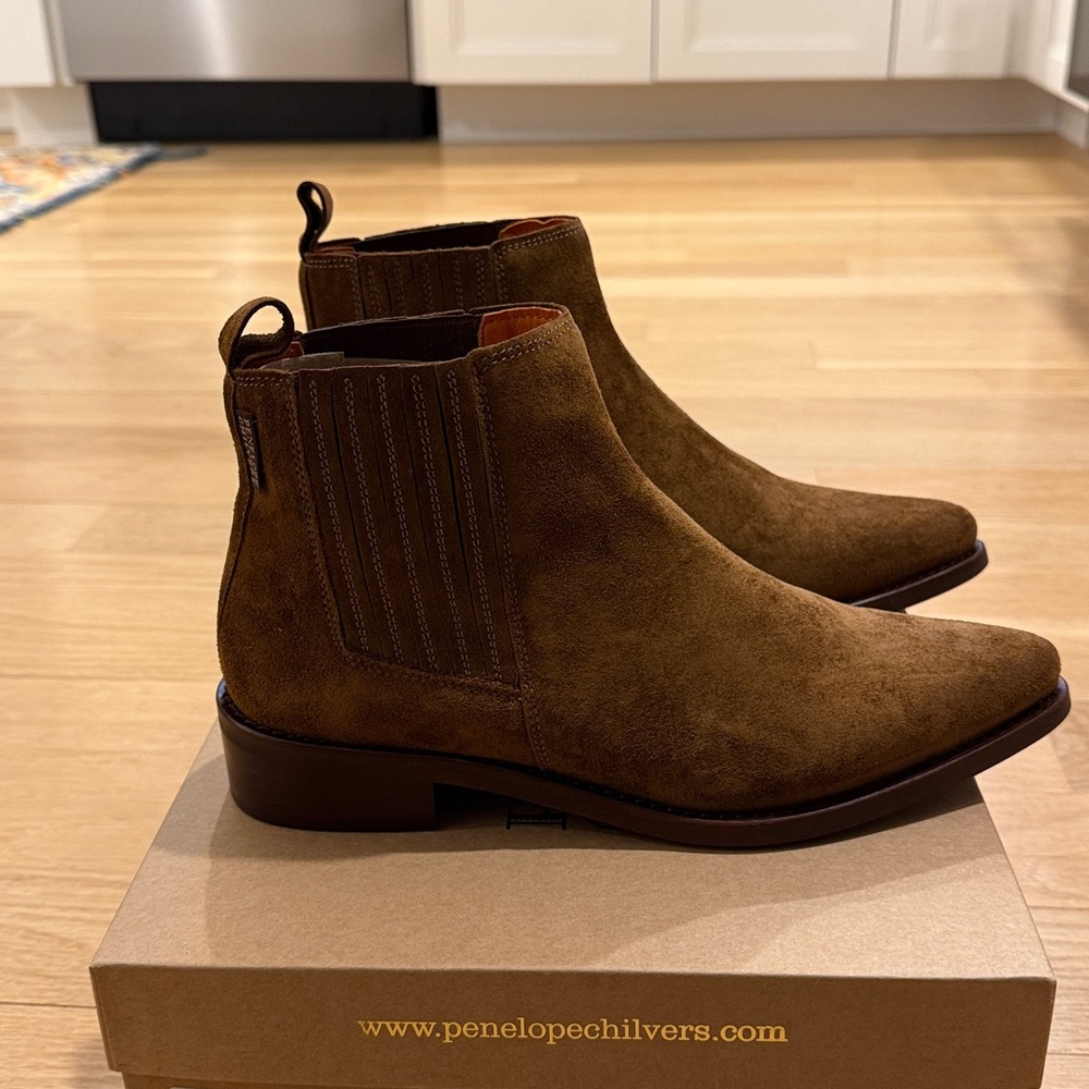 NWT! Penelope Chilvers Mod Suede Boot - Brown - Picture 13 of 15
